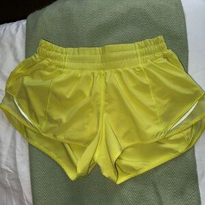 LULULEMON SHORTS